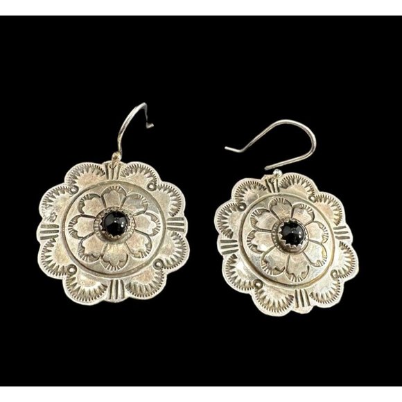 Navajo Etched Sterling Silver And Black Onyx Dangle Earrings Native American - Picture 4 of 7